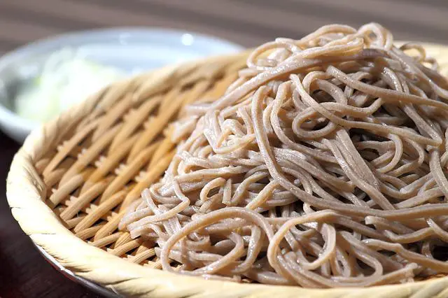 Read more about the article Somen Noodles Vs. Soba